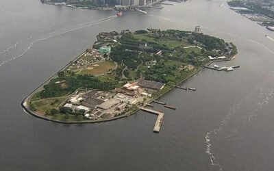 1782710592 governors island