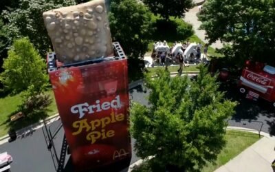 cbsn fusion a 35 foot fried apple pie at a mcdonalds on route 66 thumbnail