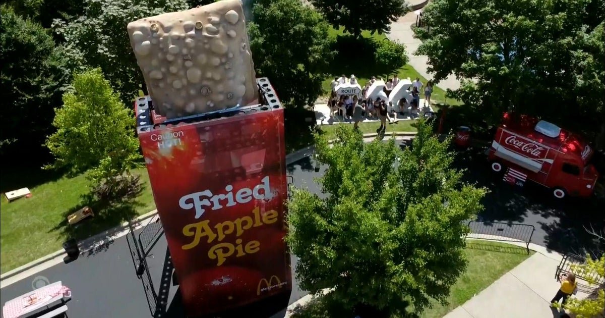 cbsn fusion a 35 foot fried apple pie at a mcdonalds on route 66 thumbnail