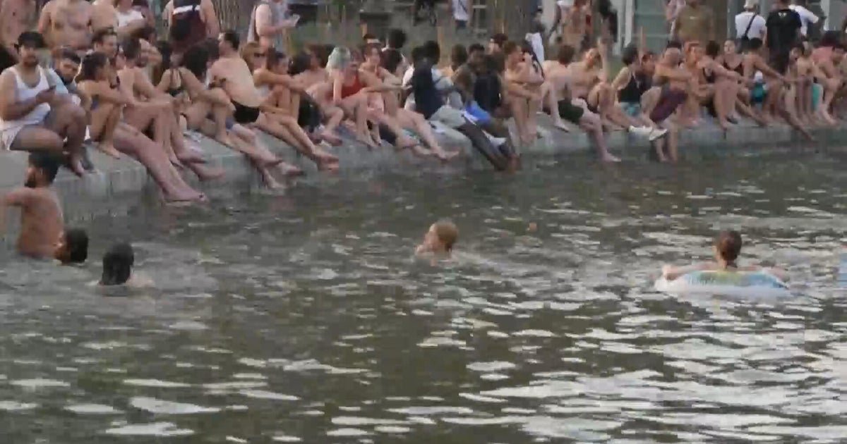 cbsn fusion europeans endure blistering heat wave and many without air conditioning thumbnail