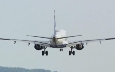 cbsn fusion jetblue flight reports collision with drone while landing at jfk thumbnail