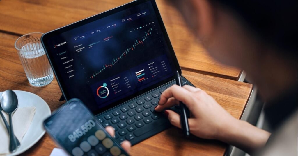 cbsn fusion prediction market trader created ai powered program to help him win big thumbnail