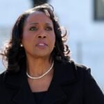 cbsn fusion supreme court appears skeptical of trumps efforts to fire lisa cook from fed board thumbnail