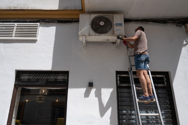 spain air conditioning 2282104067