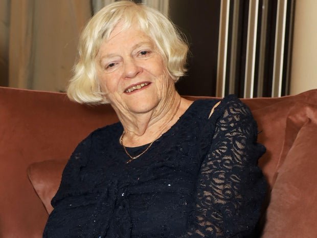 ann widdecombe 2241031104