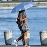 cbsn fusion heat wave threatens melt 4th of july plans thumbnail