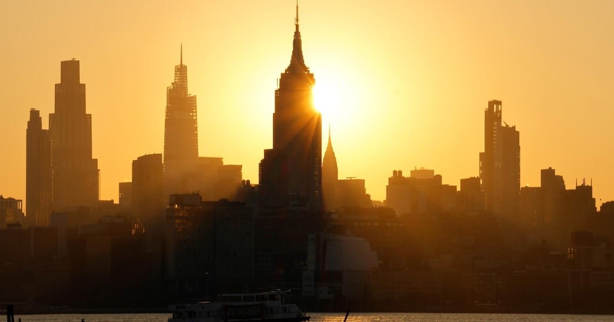 cbsn fusion heavy smoke from canadian wildfires impacts air quality from minnesota to new york thumbnail