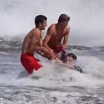cbsn fusion pair of lifeguards keep young swimmer from being swept out to sea in california thumbnail