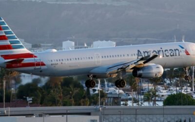 cbsn fusion roads airports packed millions july 4 travelers thumbnail