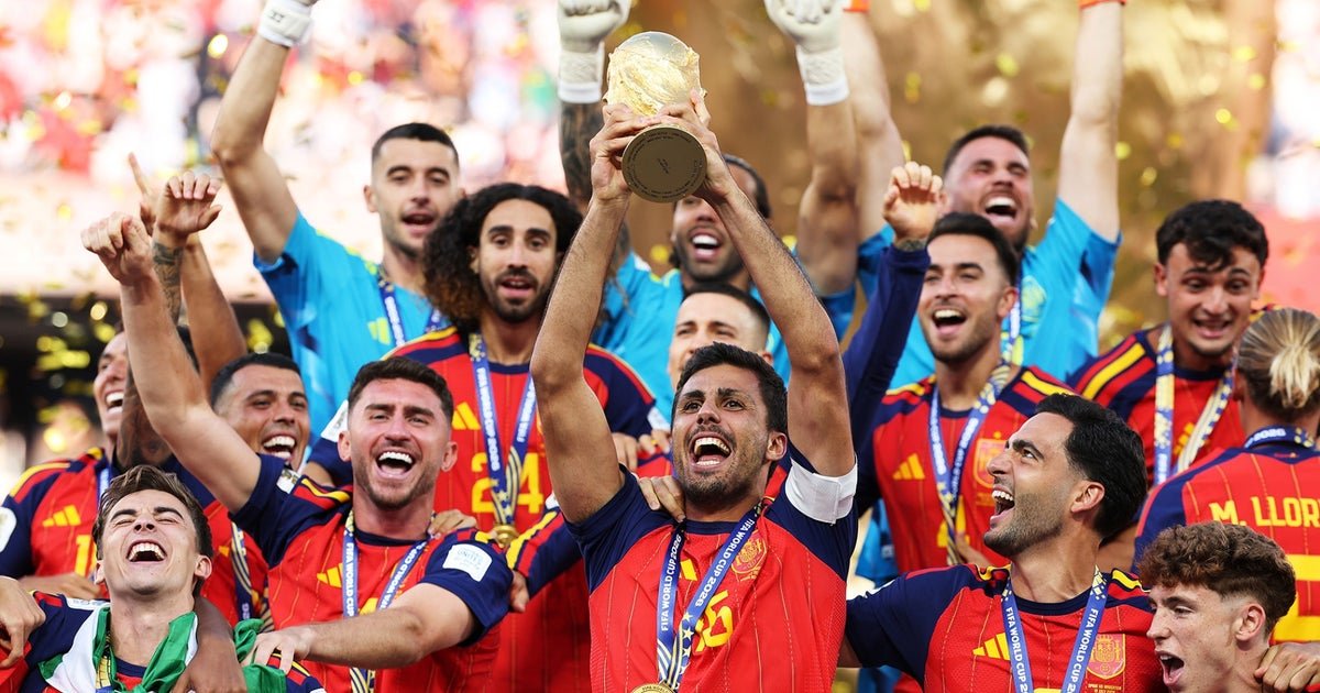 cbsn fusion spain beats argentina 1 0 to win world cup thumbnail