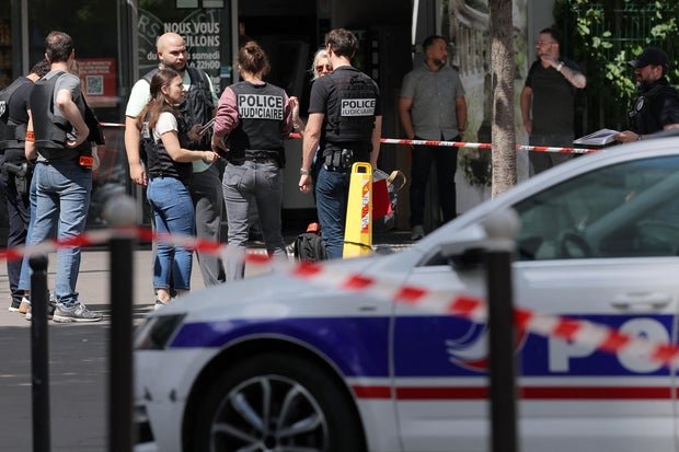 paris knife attack 2287205864