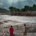 cbsn fusion nepal on high alert for more flooding as death toll mounts thumbnail