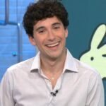 cbsn fusion recess therapy creator on why adults should bring child like behavior back into their lives thumbnail