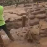 cbsn fusion several missing dozens evacuated amid sudden grand canyon flooding thumbnail