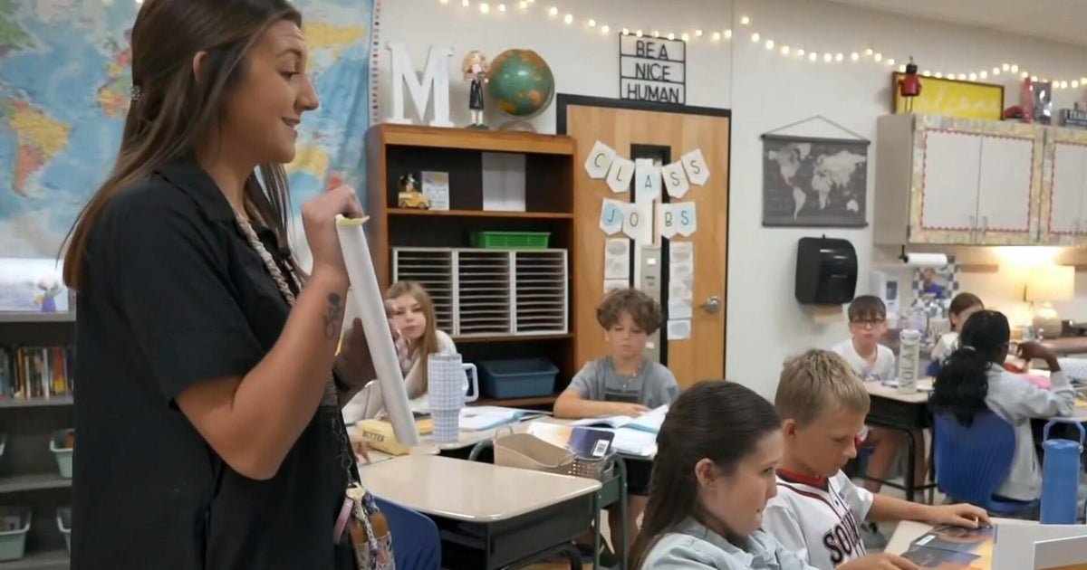 cbsn fusion some schools go back basics limiting screens classroom thumbnail
