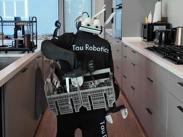 tau 1