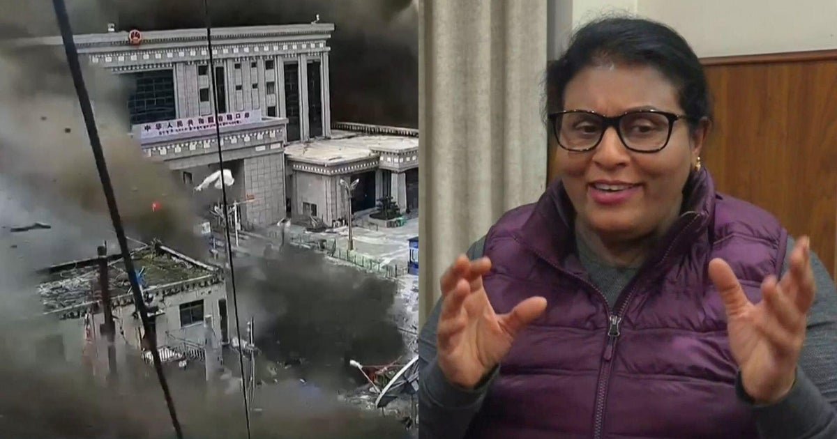 thumb woman describes escape