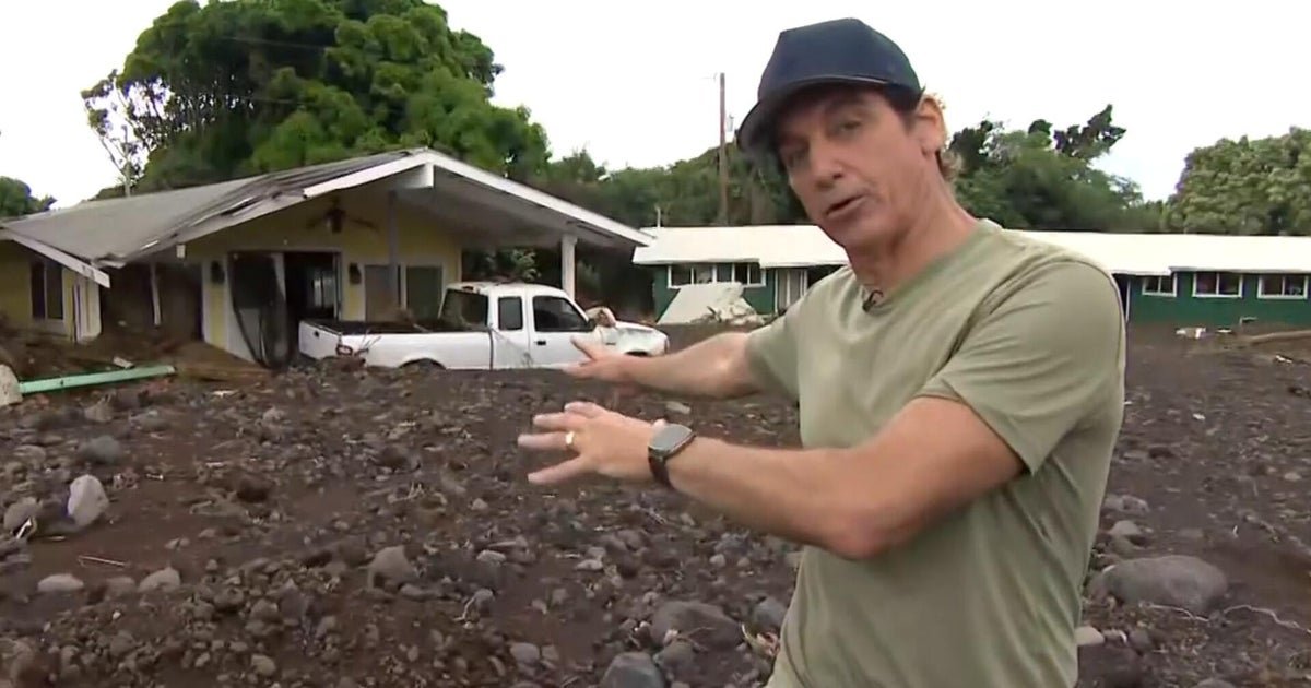 cbsn fusion hurricane nolo bears down on hawaiis big island thumbnail