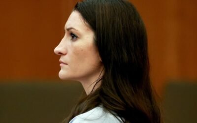 cbsn fusion lindsay clancy mistrial more likely after jurors tell judge theyre deadlocked for second time thumbnail