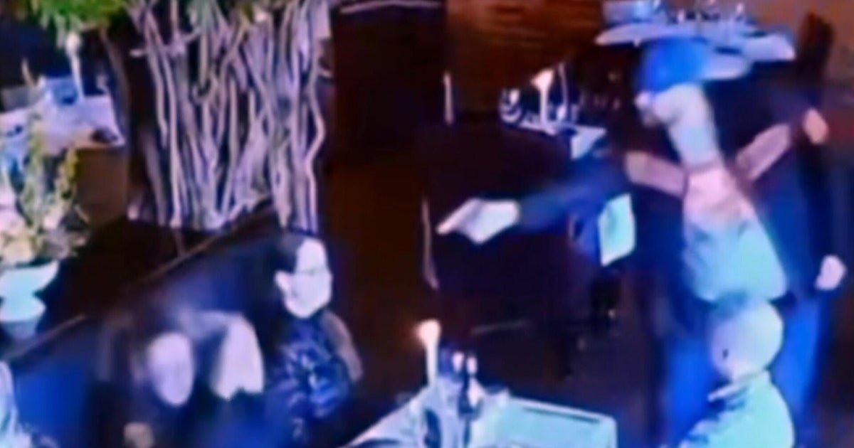 cbsn fusion video shows gun ex wife jams crowded restaurant thumbnail