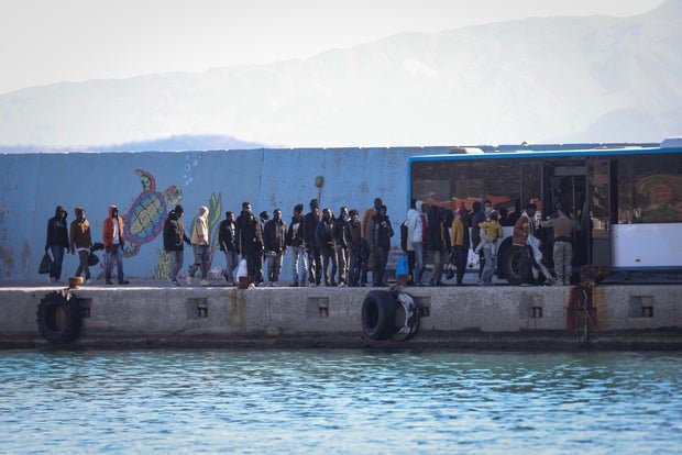 greece immigration 2252044418