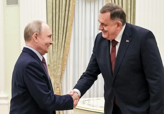putin dodik serb leader 2297178671